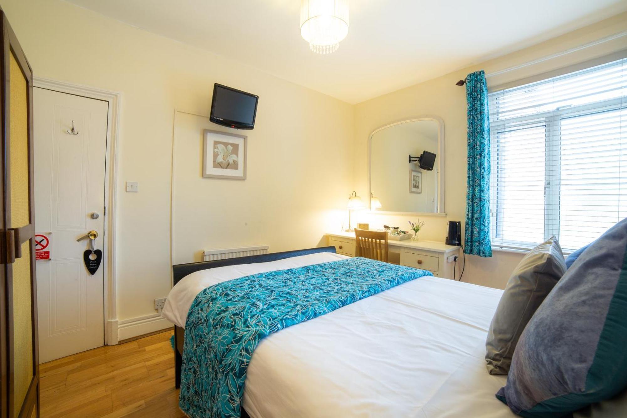Oyo Lina Guest House Oxford Buitenkant foto